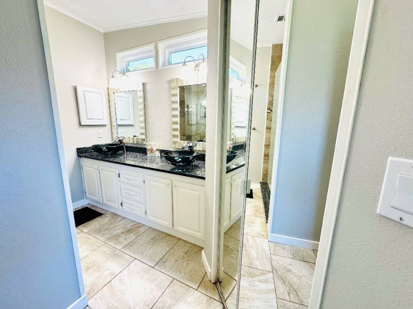 1468 Champion Dr. a Lakeland, FL Mobile or Manufactured Home for Sale